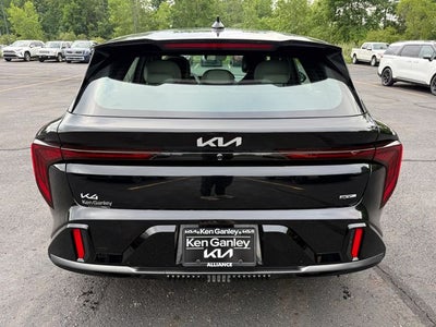 2026 Kia K4 GT-Line