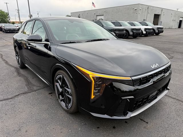 2026 Kia K4 GT-Line
