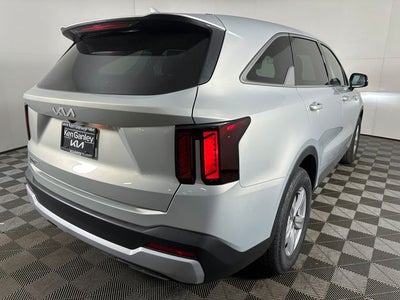 2026 Kia Sorento LX