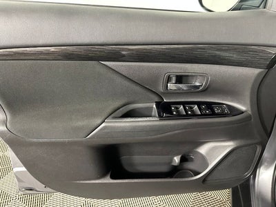 2018 Mitsubishi Outlander SE