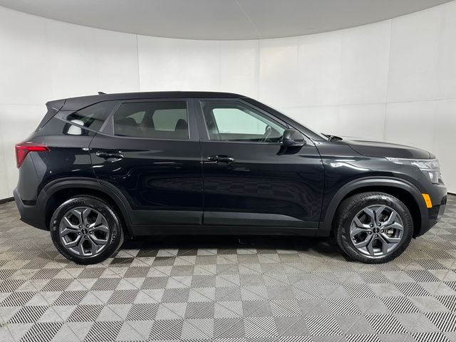 2024 Kia Seltos LX