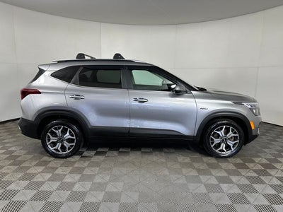 2021 Kia Seltos EX
