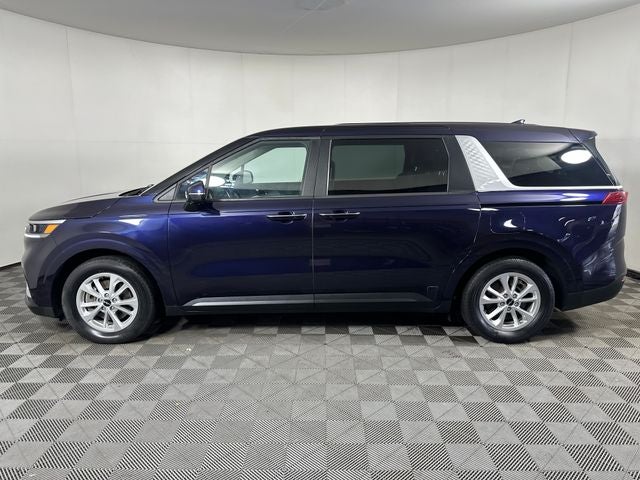 2023 Kia Carnival LX Seat Package
