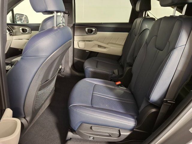 2023 Kia Sorento Plug-In Hybrid SX Prestige