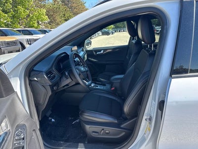 2025 Ford Escape ST-Line Select