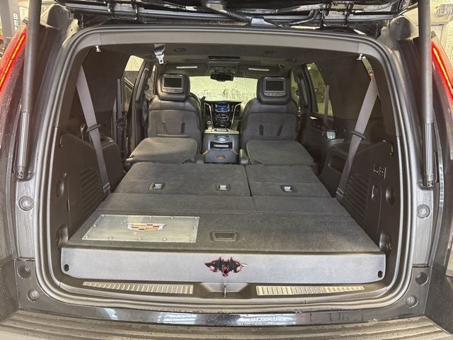 2016 Cadillac Escalade Platinum Edition