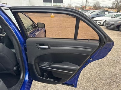 2020 Chrysler 300 Touring