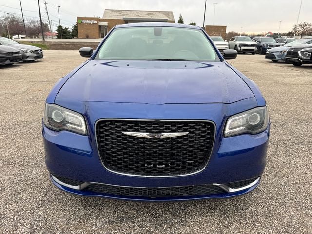 2020 Chrysler 300 Touring