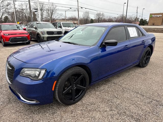 2020 Chrysler 300 Touring