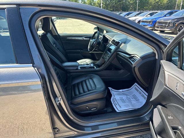 2020 Ford Fusion SEL