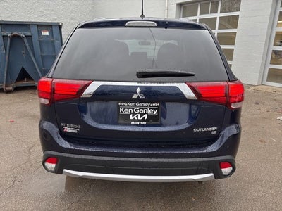 2016 Mitsubishi Outlander SE
