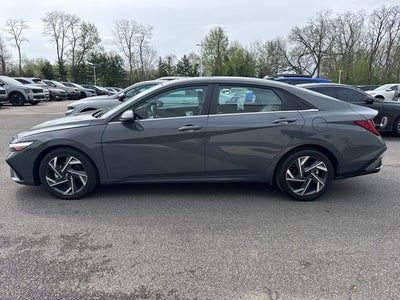 2025 Hyundai Elantra Limited