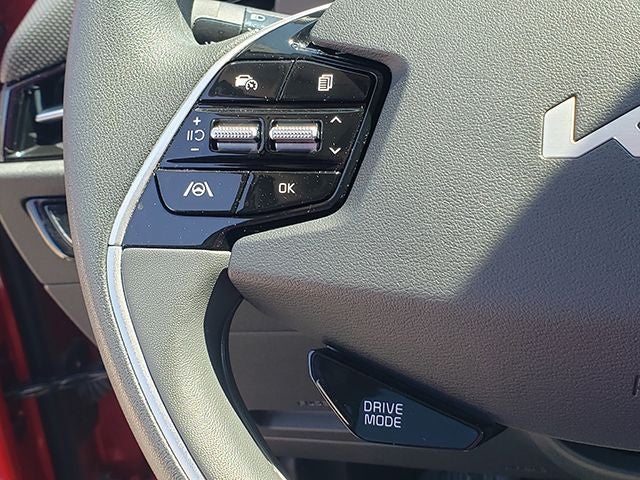 2024 Kia Niro LX