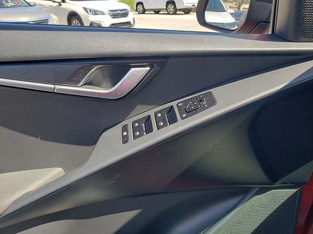 2024 Kia Niro LX