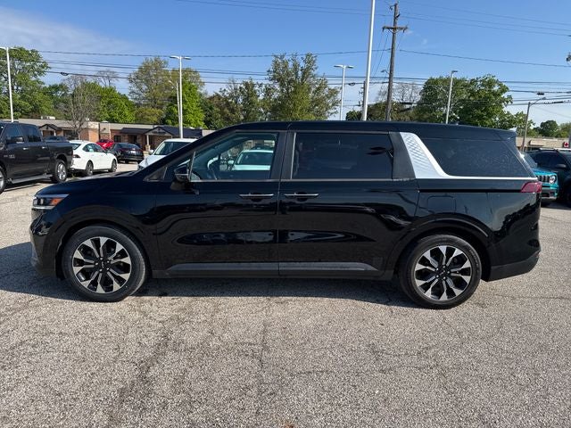 2022 Kia Carnival EX