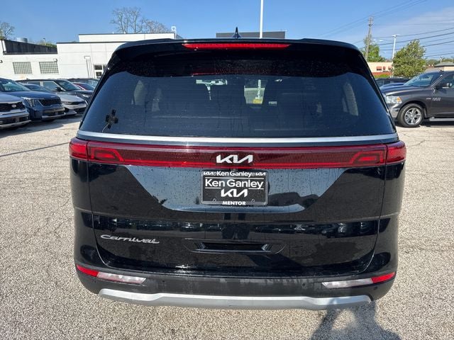 2022 Kia Carnival EX