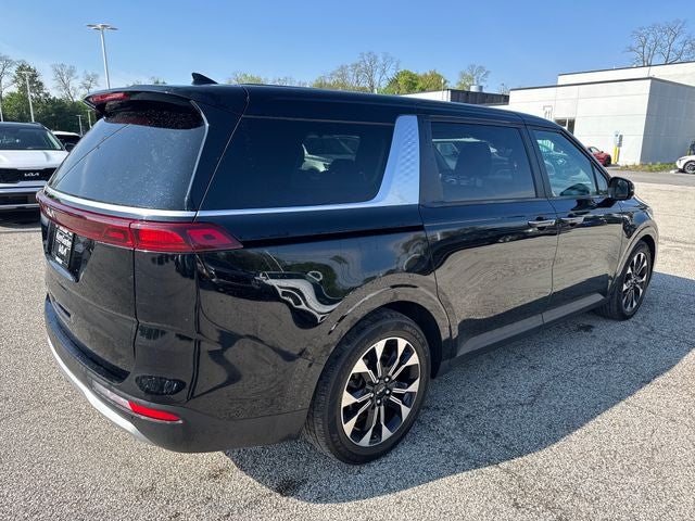 2022 Kia Carnival EX