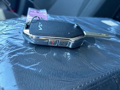 2024 Kia Sportage Hybrid LX