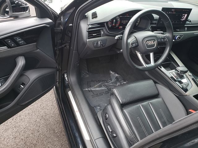 2024 Audi A4 45 S line Premium Plus quattro