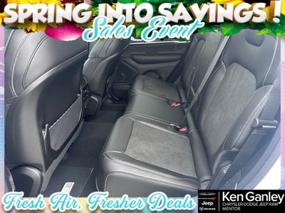 2026 Jeep Grand Cherokee GRAND CHEROKEE ALTITUDE 4X4