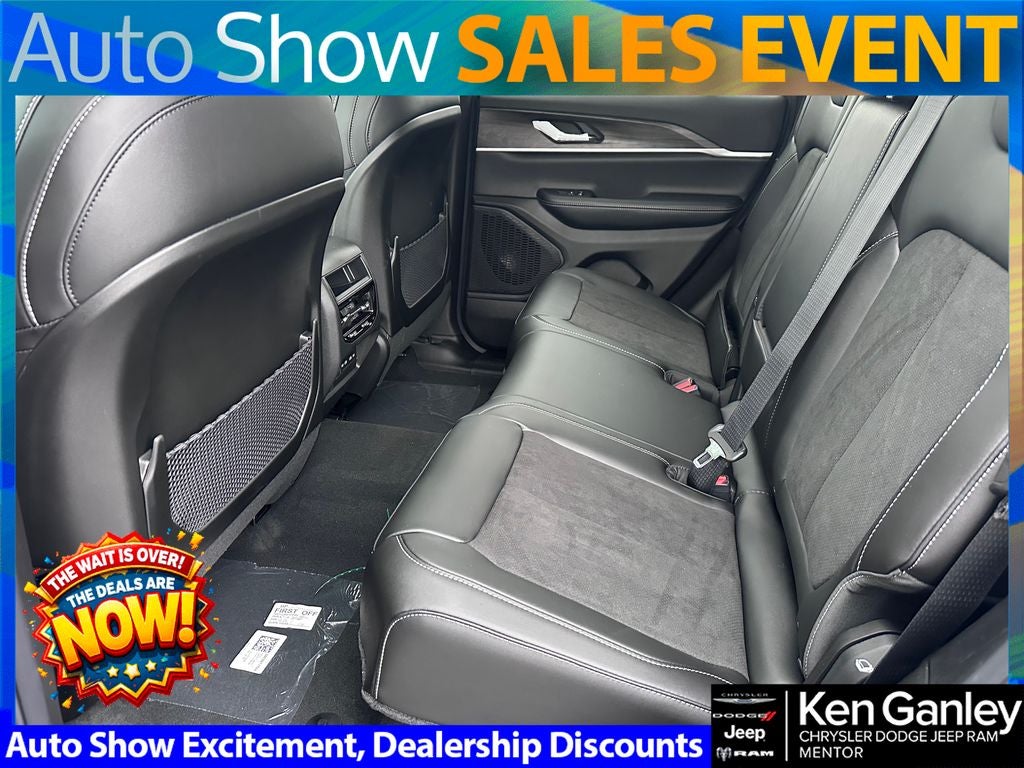 2026 Jeep Grand Cherokee GRAND CHEROKEE ALTITUDE 4X4