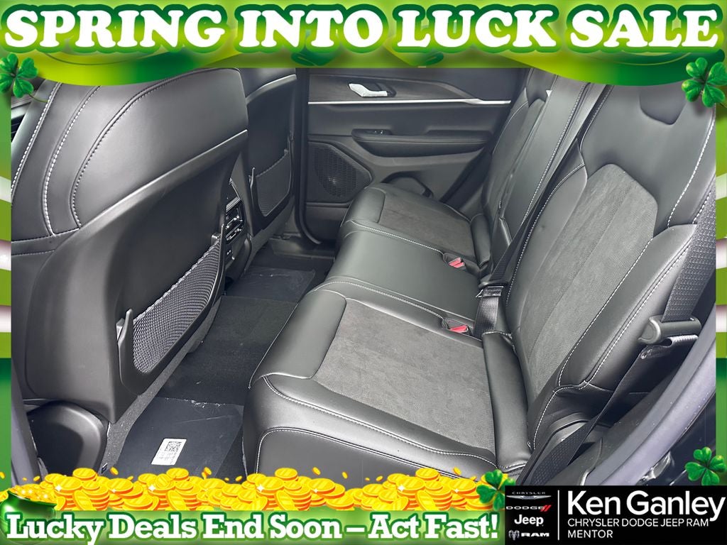 2026 Jeep Grand Cherokee GRAND CHEROKEE LAREDO ALTITUDE 4X4