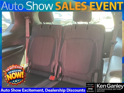 2025 Jeep Grand Cherokee GRAND CHEROKEE L LAREDO X 4X4