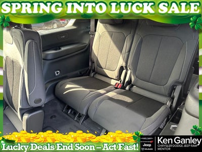 2025 Jeep Grand Cherokee GRAND CHEROKEE L LAREDO X 4X4