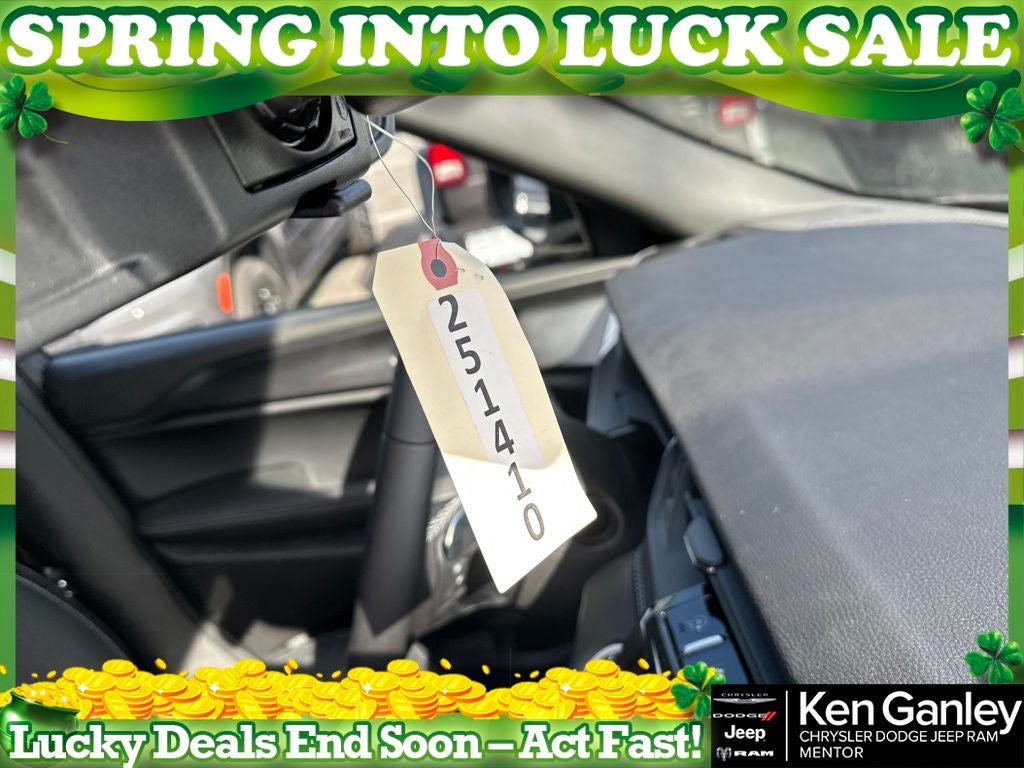 2025 Jeep Grand Cherokee GRAND CHEROKEE L LAREDO X 4X4