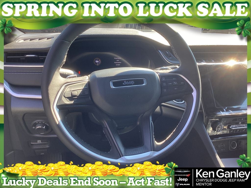 2025 Jeep Grand Cherokee GRAND CHEROKEE L LAREDO X 4X4