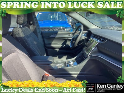 2025 Jeep Grand Cherokee GRAND CHEROKEE L LAREDO X 4X4