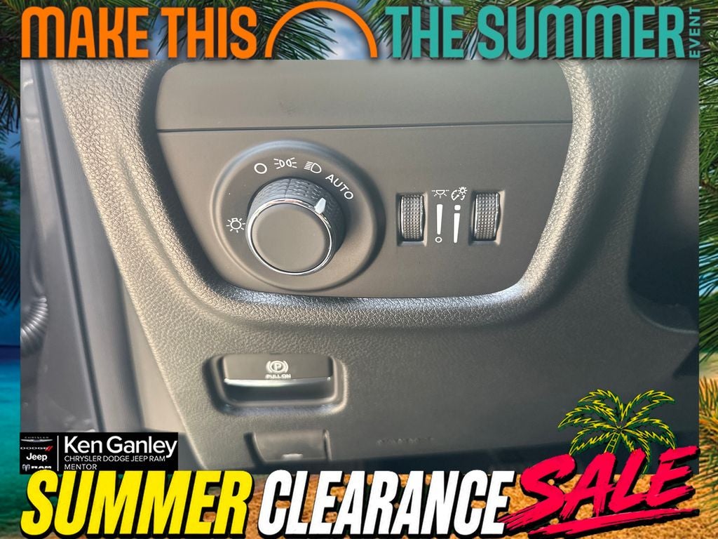 2026 Jeep Grand Cherokee GRAND CHEROKEE L LAREDO ALTITUDE 4X4