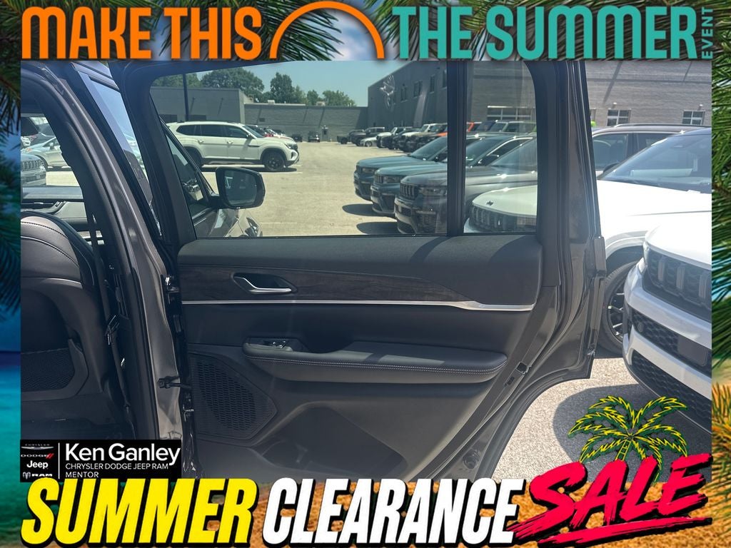 2026 Jeep Grand Cherokee GRAND CHEROKEE L LAREDO ALTITUDE 4X4