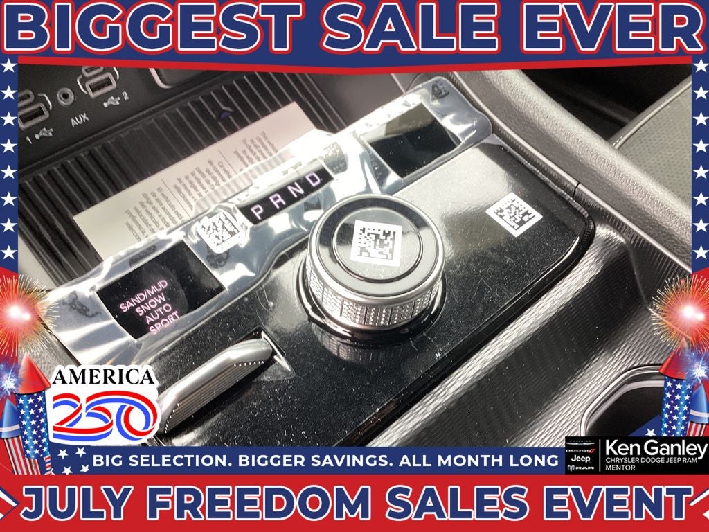 2026 Jeep Grand Cherokee GRAND CHEROKEE L LAREDO ALTITUDE 4X4