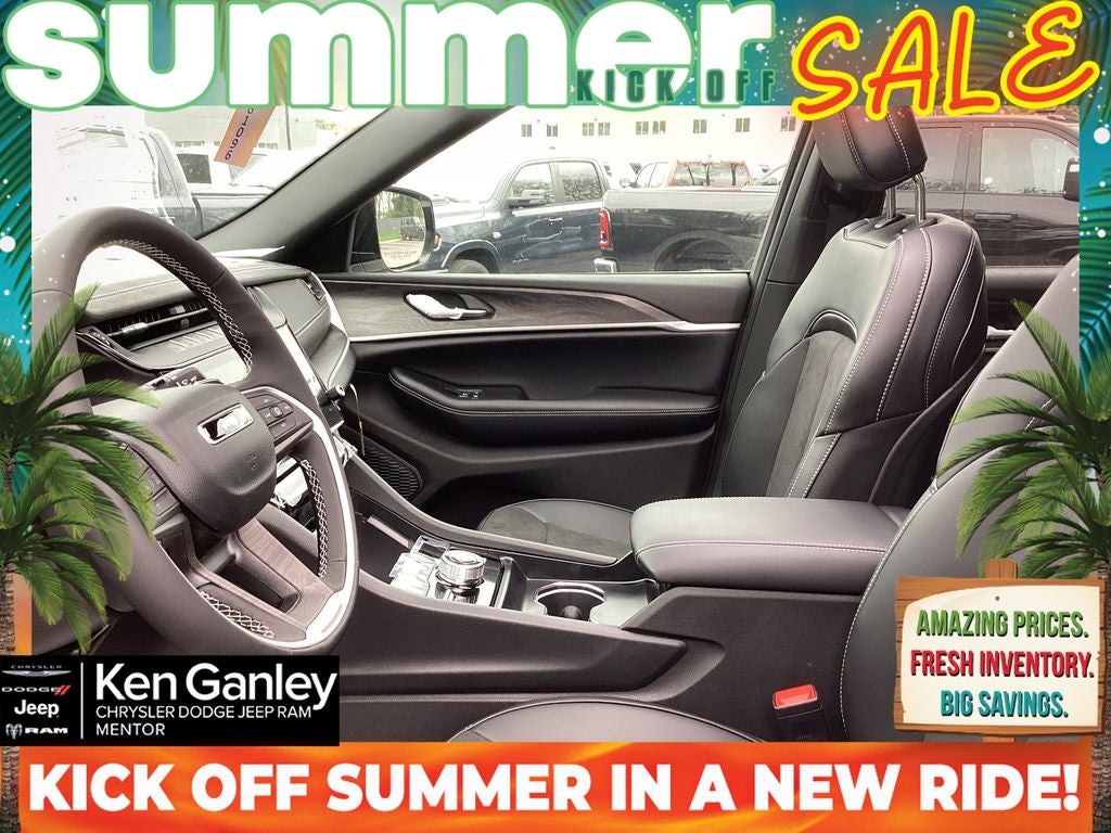 2026 Jeep Grand Cherokee GRAND CHEROKEE L LAREDO ALTITUDE 4X4