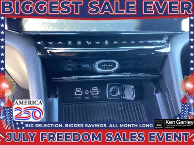2026 Jeep Grand Cherokee GRAND CHEROKEE L LAREDO ALTITUDE 4X4