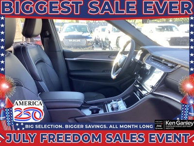 2026 Jeep Grand Cherokee GRAND CHEROKEE L LAREDO ALTITUDE 4X4