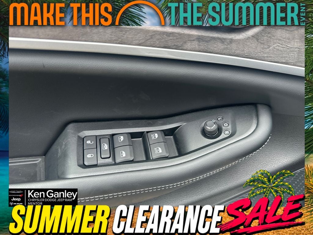 2026 Jeep Grand Cherokee GRAND CHEROKEE L LAREDO ALTITUDE 4X4