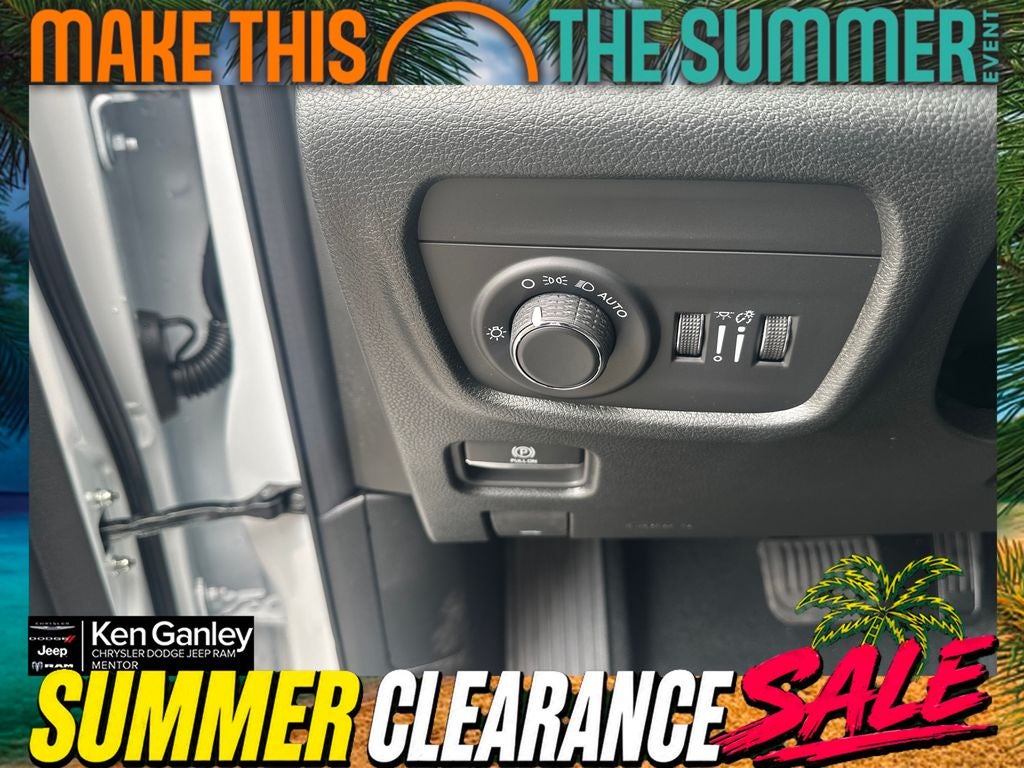 2026 Jeep Grand Cherokee GRAND CHEROKEE L LAREDO ALTITUDE 4X4