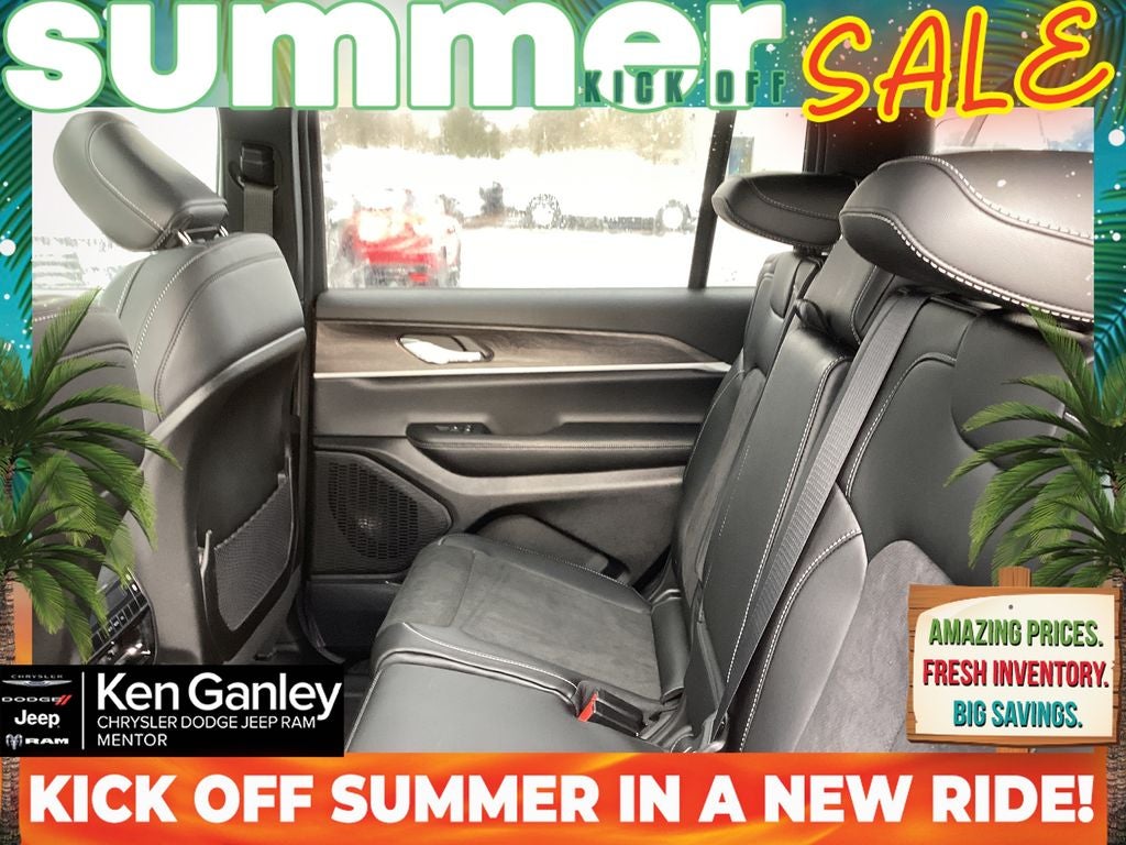 2026 Jeep Grand Cherokee GRAND CHEROKEE L LAREDO ALTITUDE 4X4