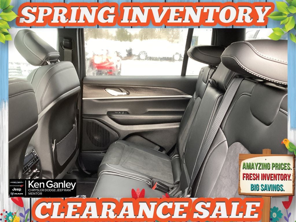 2026 Jeep Grand Cherokee GRAND CHEROKEE L LAREDO ALTITUDE 4X4