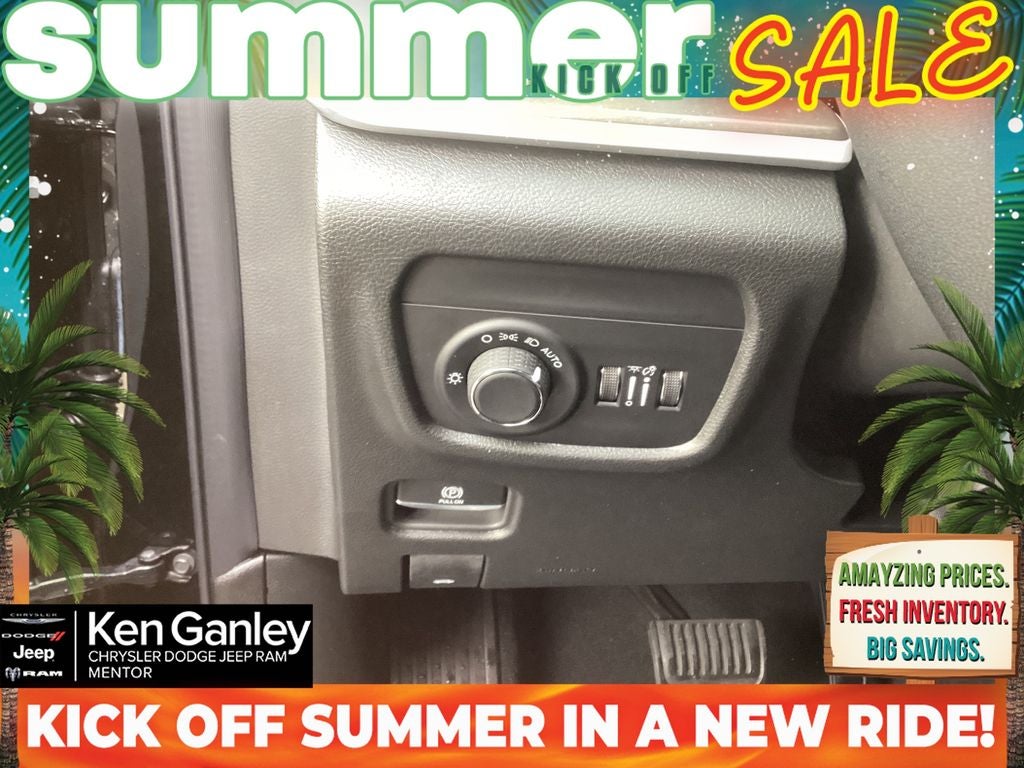2026 Jeep Grand Cherokee GRAND CHEROKEE L LAREDO ALTITUDE 4X4