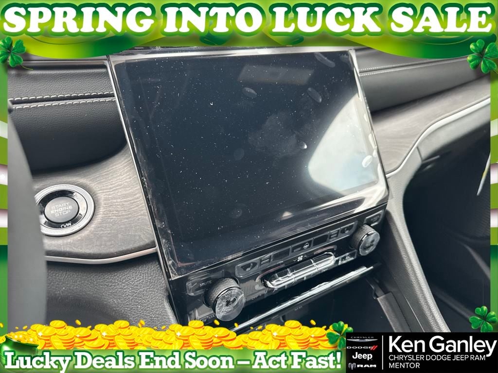 2025 Jeep Grand Cherokee GRAND CHEROKEE L LIMITED 4X4