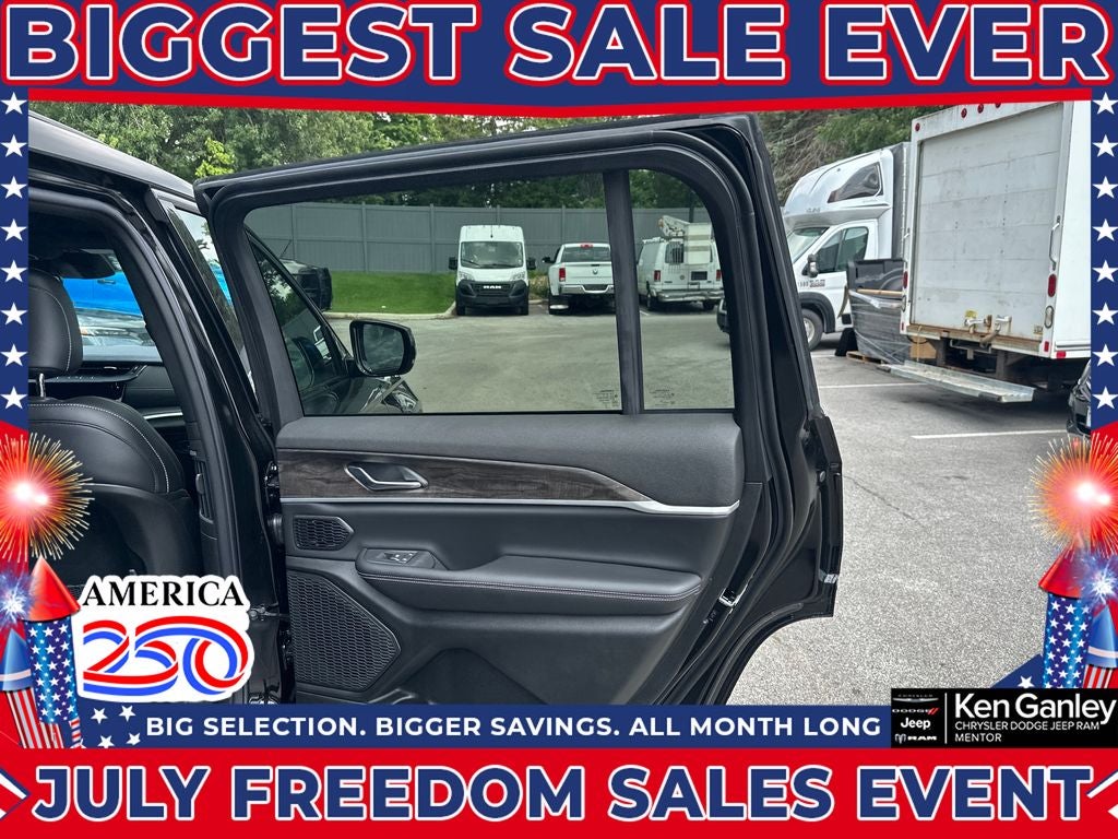 2026 Jeep Grand Cherokee GRAND CHEROKEE L LIMITED 4X4