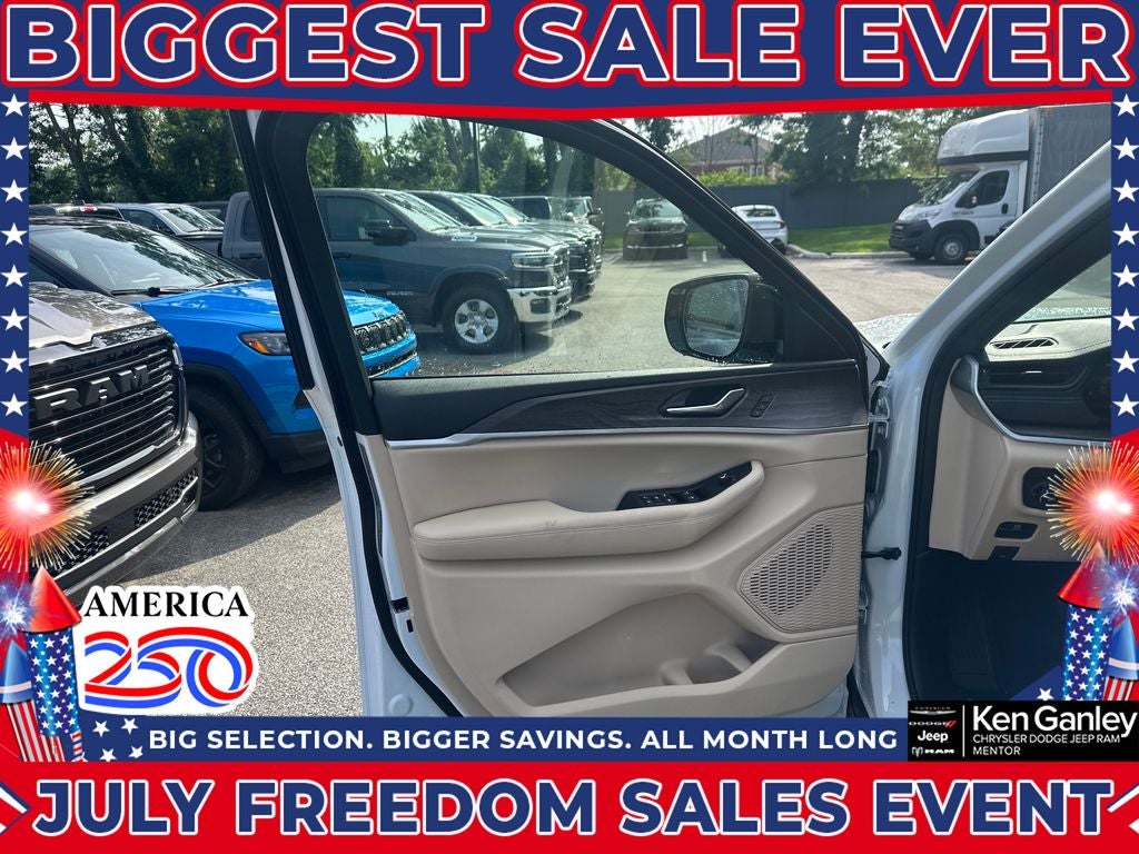 2026 Jeep Grand Cherokee GRAND CHEROKEE L LIMITED 4X4