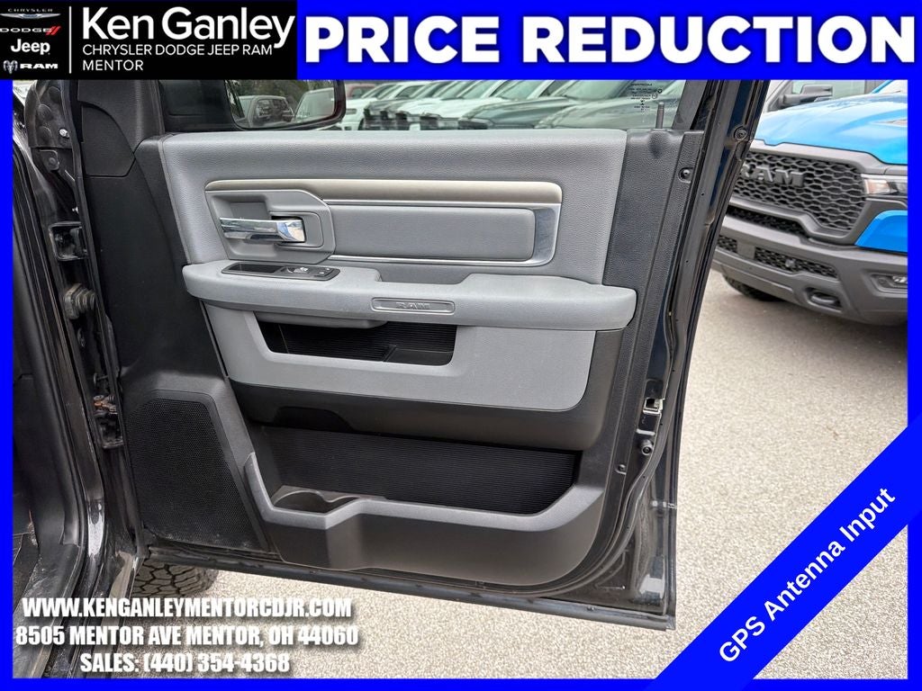 2018 RAM 1500 Big Horn Crew Cab 4x4 5'7' Box