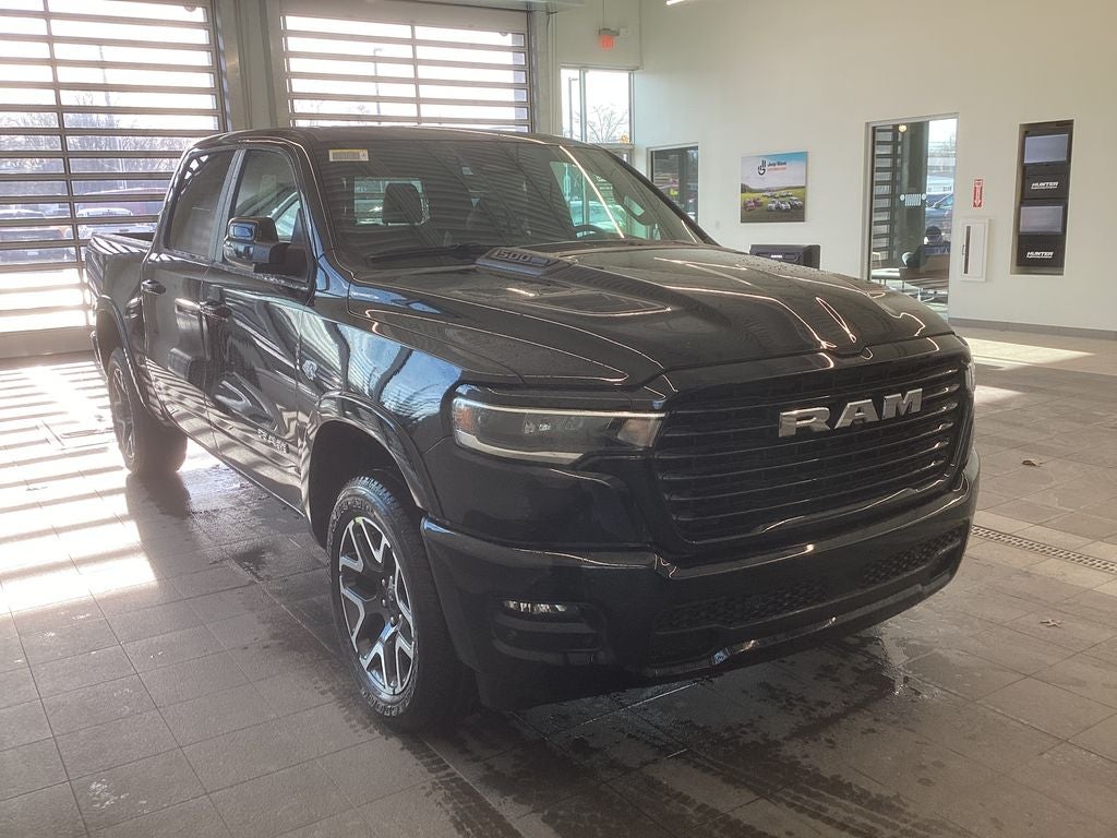 2026 RAM Ram 1500 RAM 1500 LARAMIE CREW CAB 4X4 5'7' BOX