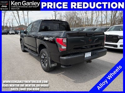 2021 Nissan TITAN Crew Cab PRO-4X 4x4