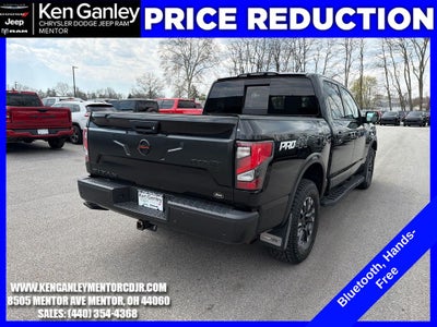 2021 Nissan TITAN Crew Cab PRO-4X 4x4
