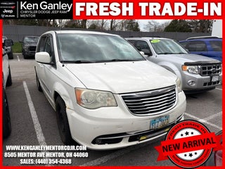 2011 Chrysler Town &amp; Country Touring